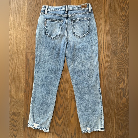 PAIGE Noella Distressed Cropped Jeans - Picture 2 of 8